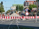 Skrzyżowanie Rzgowska - Paderewskiego/Broniewskiego w remoncie, samochody stoją w korkach