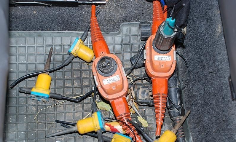 POLICJA: Złodzieje kabli do badania gazu łupkowego trafili w ręce policji