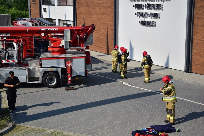 Strażacy z JRG Kwidzyn oraz strażacy-ochotnicy przez trzy...