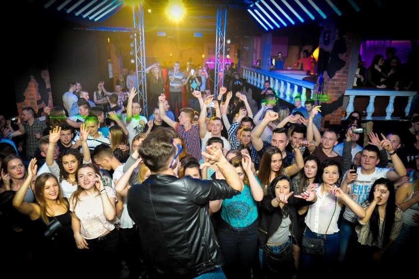 W klubie Neo w Przemyślu odbył się koncert disco polo. Na...