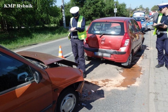 Zderzenie czterech samochodów na ulicy Zebrzydowickiej