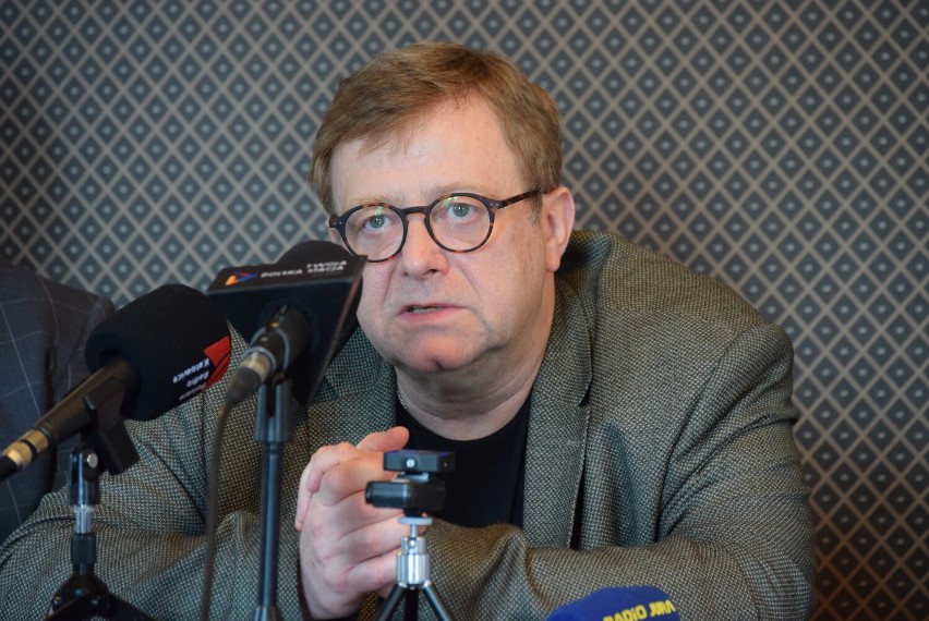 Częstochowa. Olaf Lubaszenko nie będzie dyrektorem częstochowskiego teatru? Aktor złożył rezygnację! Nowe informacje