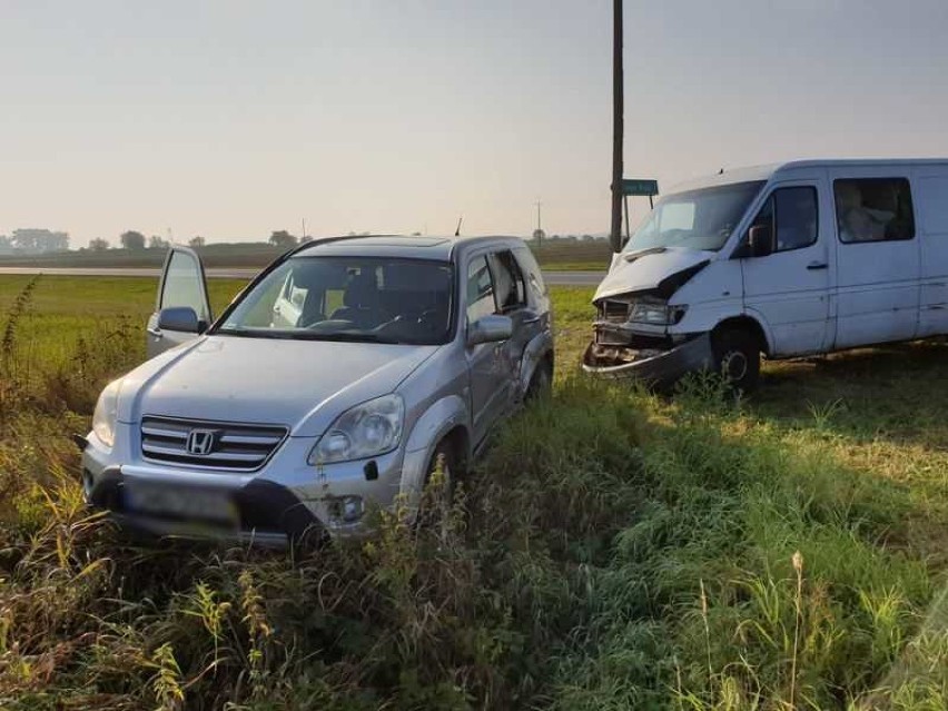 W Malborku uciekli z miejsca wypadku. W Kończewicach też zderzyły się dwa samochody