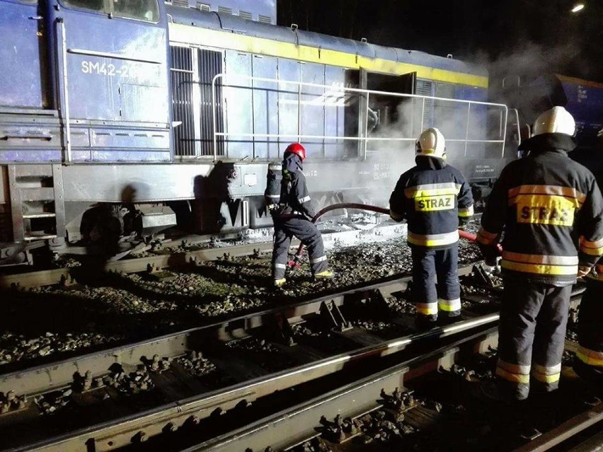 Na stacji kolejowej w Bronowie spłonęła lokomotywa