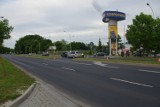 Wypadek koło Castoramy w Zamościu: dwie kobiety trafiły do szpitala. ZDJĘCIA