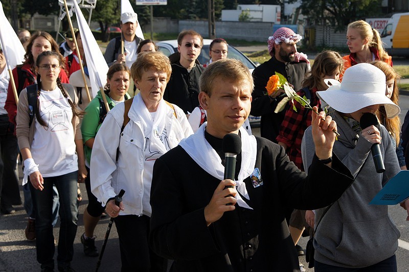 Wyruszyła 375. Kaliska Piesza Pielgrzymka na Jasną Górę. ZDJĘCIA