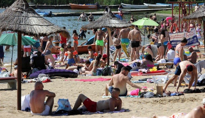 Odwiedziliśmy plażę MORiWu położoną nad malowniczym Jeziorem...