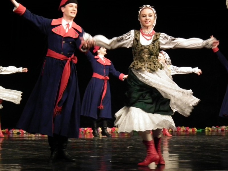&quot;Mazowsze&quot; śpiewa i tańczy w Bydgoszczy (foto i wideo)