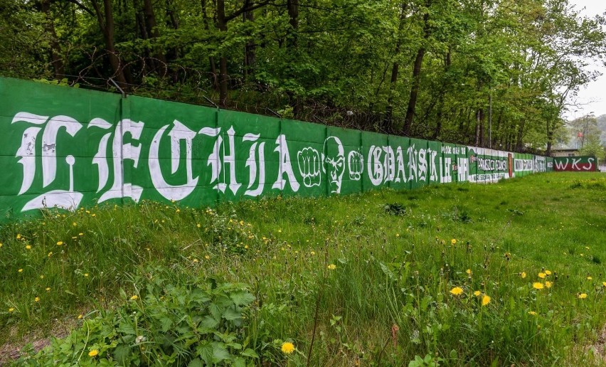 Mural Lechii Gdańsk przy Tragutta