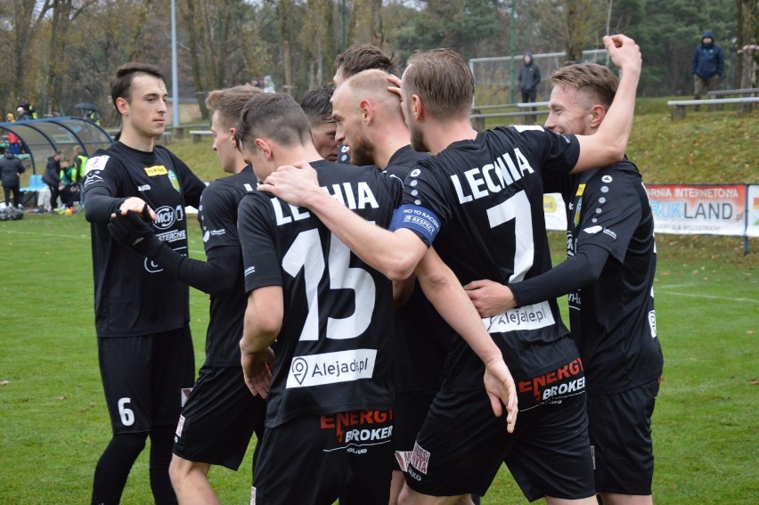 Piłkarze Lechii Zielona Góra przegrali ze Stalą Brzeg 1:2.