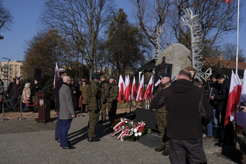 Narodowy Dzień Pamięci Żołnierzy Wyklętych w Toruniu. Tak oddano im hołd!