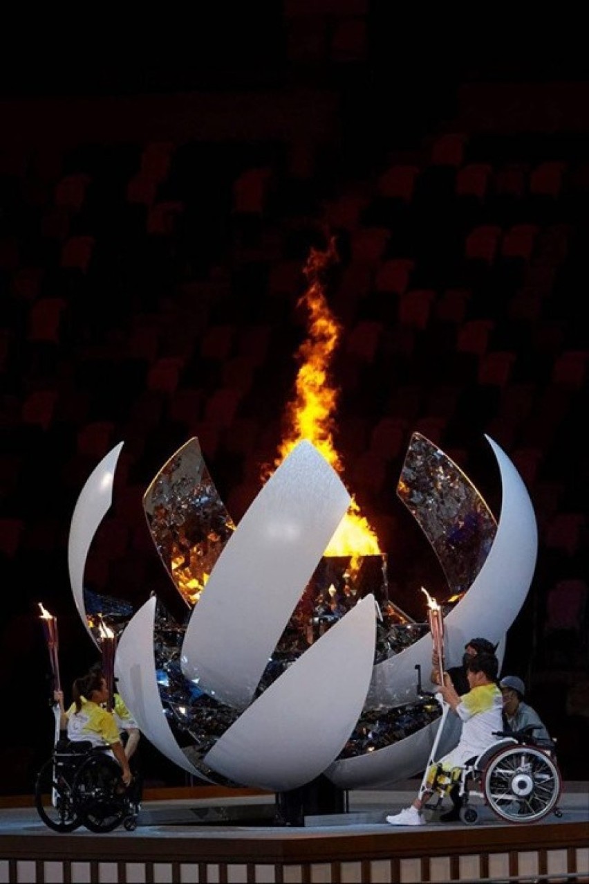 Paraolimpiada 2020. W Tokio rozpoczęły się igrzyska paraolimpijskie. Piękna ceremonia otwarcia i defilada z udziałem Polaków