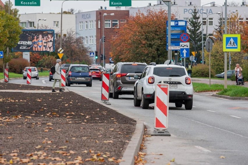 - Kto wpadł na pomysł zwężania ulicy Ogińskiego o jeden pas...