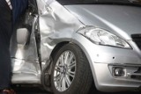 Zderzenie dwóch aut na ulicy Glinianej w Zawierciu