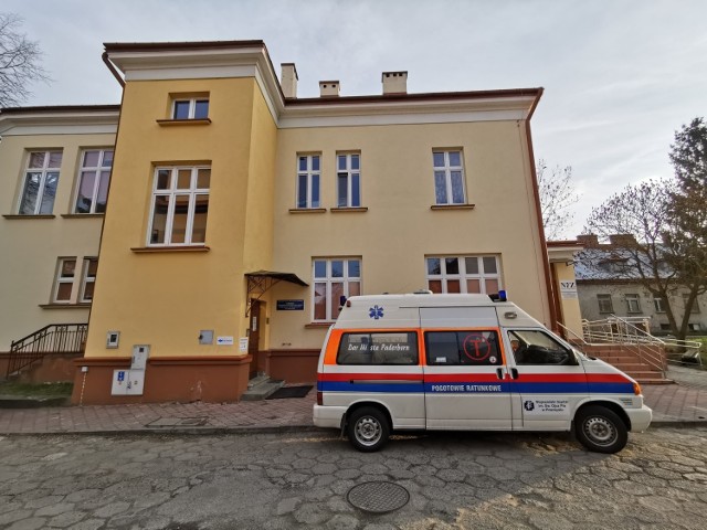 W Przemyślu znajduje się jeden z siedmiu oddziałów zakaźnych na Podkarpaciu. Zlokalizowany jest na ul. Focha. Przemyski oddział zakaźny przynależy do Wojewódzkiego Szpitala w Przemyślu.