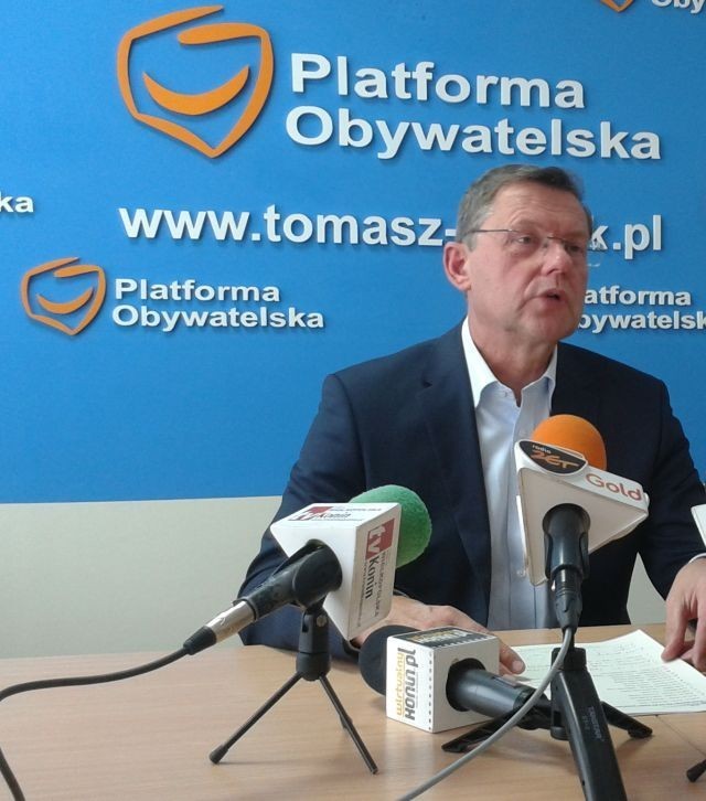 Poseł PO Tomasz Nowak