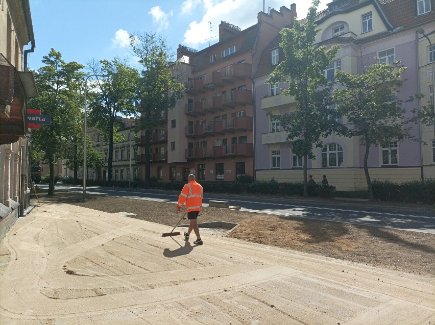 Nadchodzi koniec przebudowy Alei Wojska Polskiego - tak wygląda teraz jedna z głównych arterii miasta!