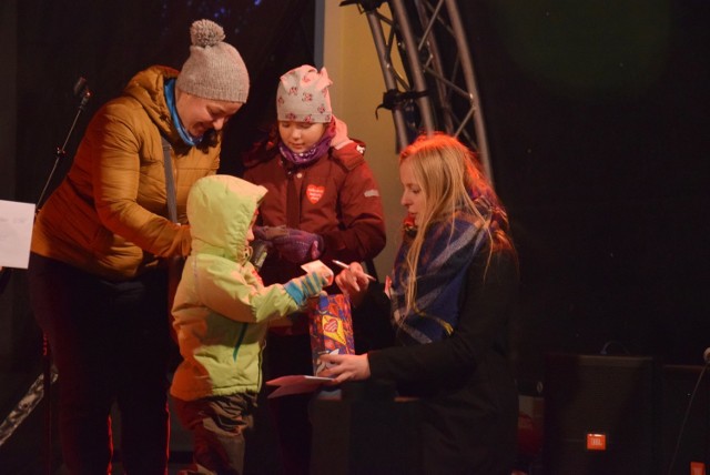 Stargardzianie chętnie brali udział w licytacjach.