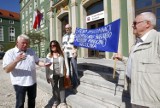 Szczecińscy ateiści protestują, żądają przeprosin i grożą sądem 