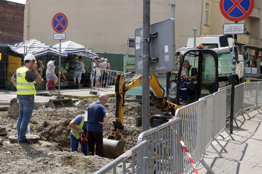 Kolejne utrudnienia w ruchu na grudziądzkich ulicach, a...