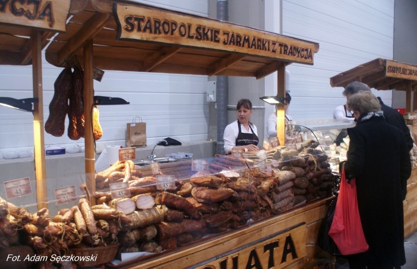 Wśród stoisk Staropolskiego Jarmarku z Tradycją znaleźć...