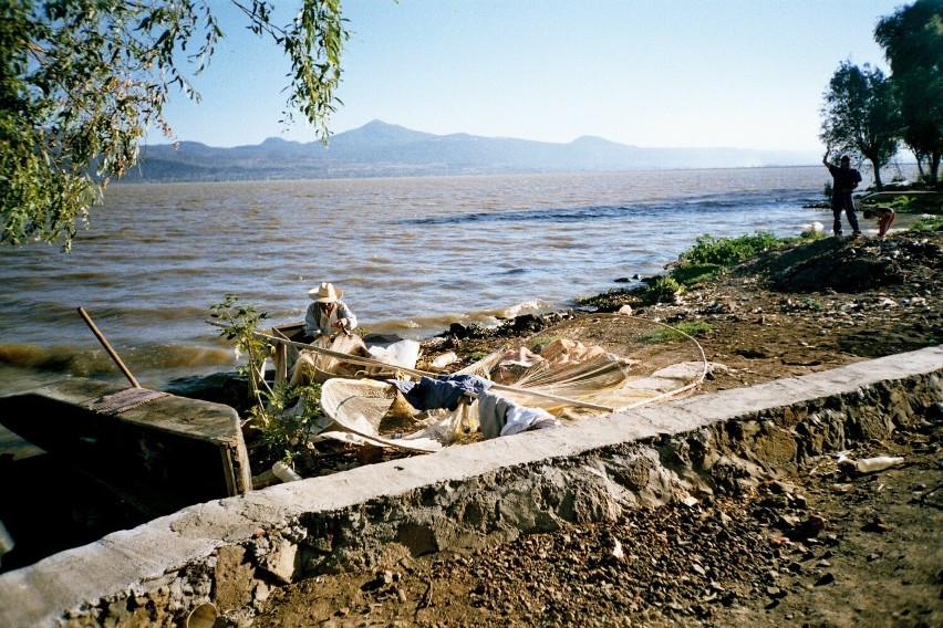 Uwielbiane przez turystów jezioro Patzcuaro w Meksyku jest...