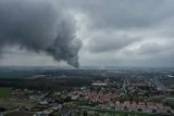 Oto najnowsze zdjęcia z potężnego pożaru w Bielanach Wrocławskich. Zobaczcie! 