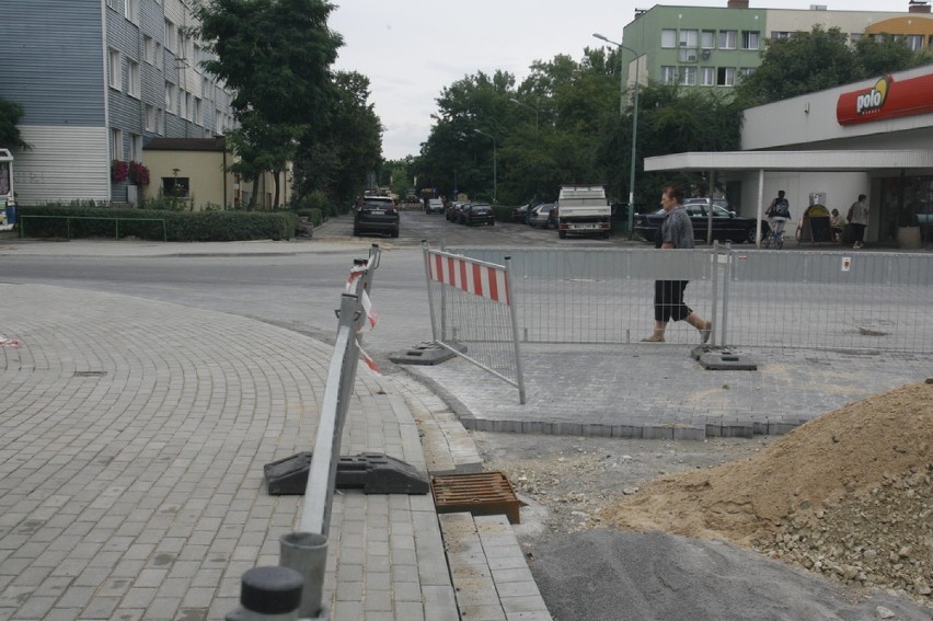 Remont ulicy Galaktycznej w Legnicy (ZDJĘCIA)