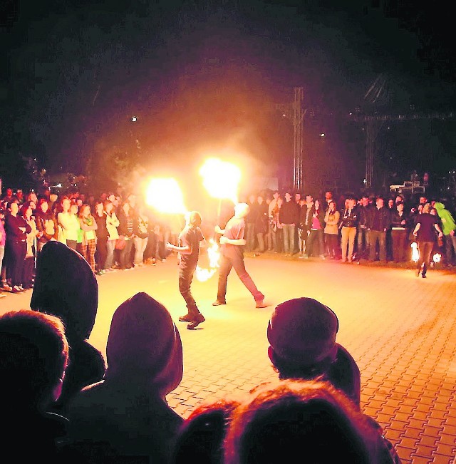 Już w najbliższą sobotę, 8 czerwca, na terenie przy dworcach PKS i PKP odbędzie się KrotoFest.

Zobacz więcej: Festiwal Aktywnych Sąsiadów, czyli KrotoFEST po raz pierwszy