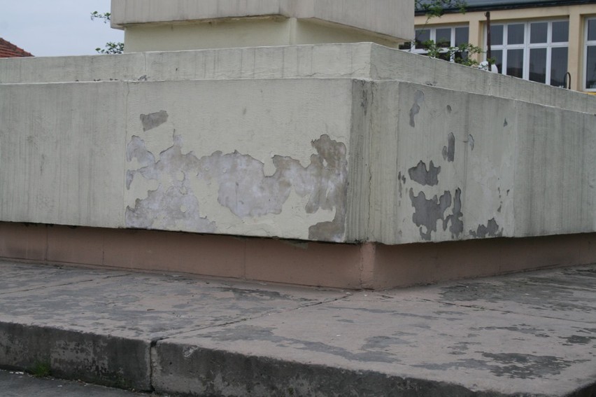 Proszowice: pomnik Kościuszki znów do remontu [ZDJĘCIA]