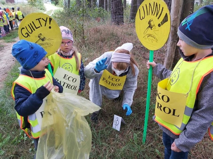 Dzień Sprzątania Ziemi. Przedszkolaki z Szemudu wzięły udział w ekologicznym happeningu