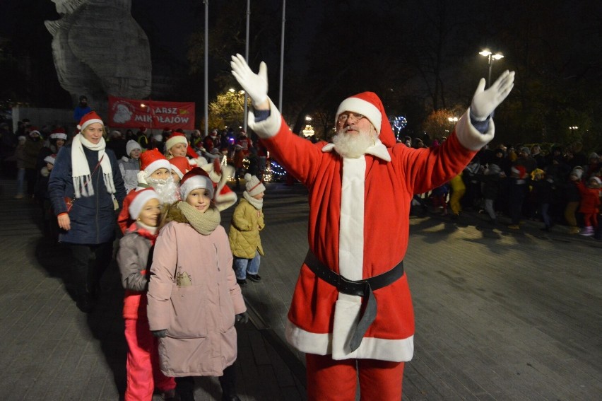 Ulicami Opola przeszedł dziś (3 grudnia) barwny Marsz...