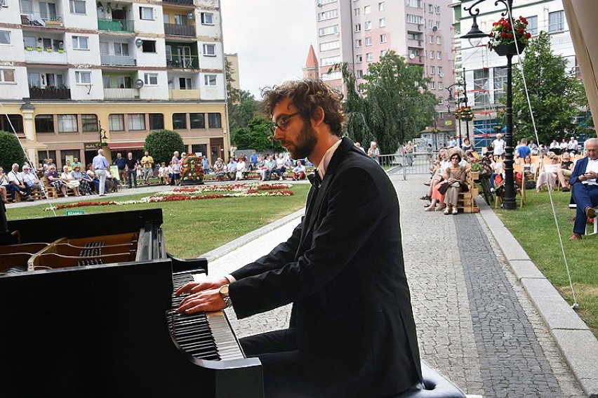 "Posłuchajcie Chopina w Legnicy”, koncert w centrum miasta