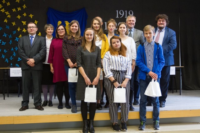 Rybnik: w powstańcach uczniowie obchodzili dzień patrona