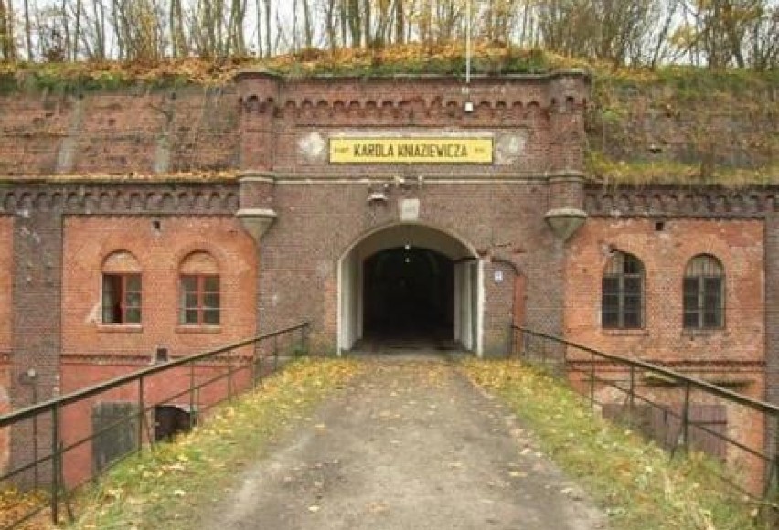 Fort IV