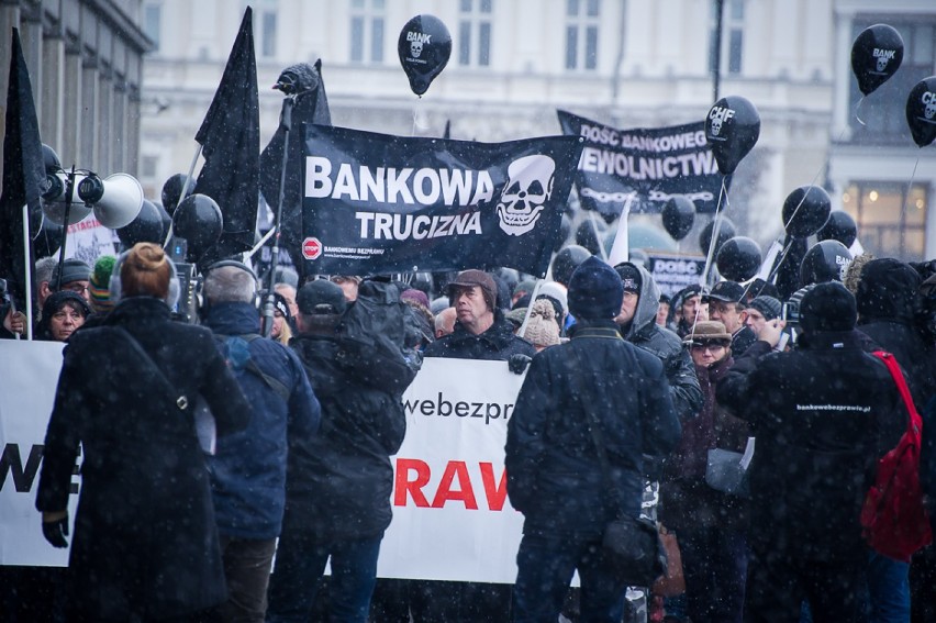 Protest frankowiczów, Warszawa. Czarna procesja oszukanych...