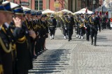 Chronią, pomagają i codziennie ryzykują. Dzisiaj Dzień Strażaka. Dziękujemy!