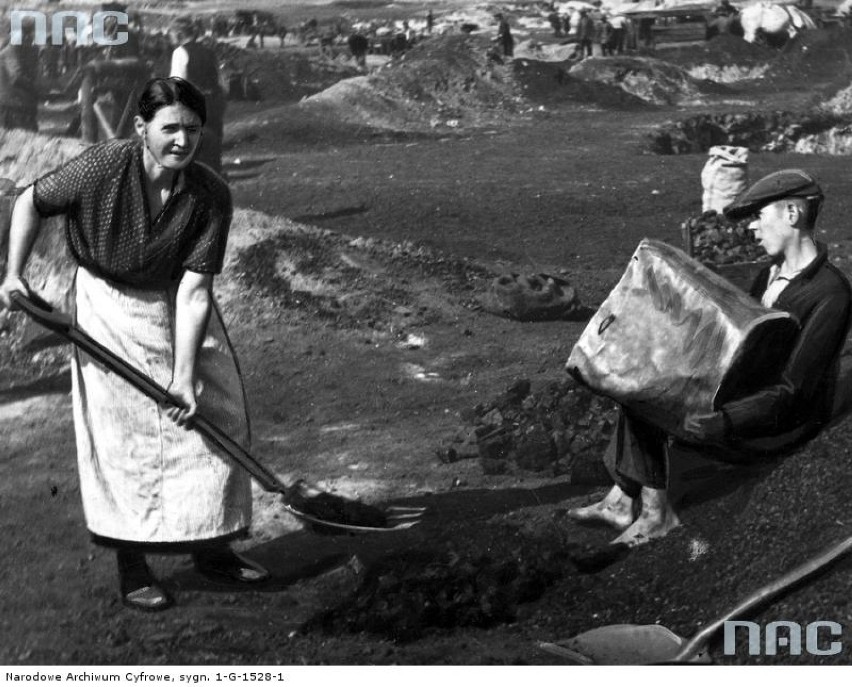 Zobaczcie archiwalne zdjęcia przedstawiające bieda-szyby na...