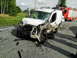Wypadek w Budkowie na drodze krajowej nr 74. Zderzenie trzech samochodów, jedna osoba ranna [ZDJĘCIA]