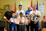 Piotr Czeleń i inni karatecy klubu Karate-Do Shotokan gościli o starosty ząbkowickiego