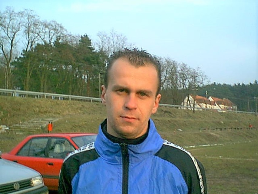 Z archiwum kibica piłki nożnej 2001 - KS Zjednoczeni Lubrza:...