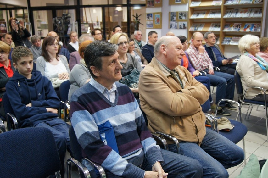 Marek Niedźwiecki w Radomsku podczas Tygodnia Bibliotek 2014