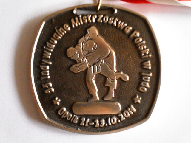 Srebrny medal Mistrzostw Polski seniorek w judo zdobyty przez zawodniczkę Gwardii Opole - Martynę Martynowicz.