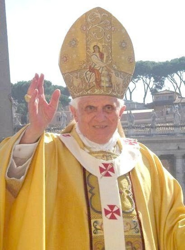 Benedykt XVI - wikipedia.org
