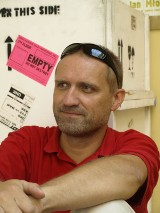 Wojciech Bonowicz. Poeta, biograf ks. Tischnera będzie promował czytelnictwo na Żywiecczyźnie.