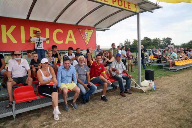 KS Legnickie Pole wygrało z Lotnikiem Jeżów Sudecki.