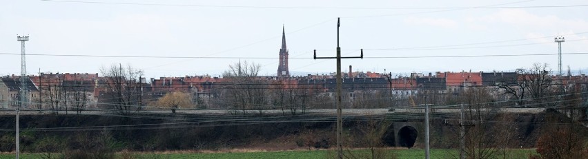 Tak wygląda Legnica widziana z wysokości ulicy Szczytnickiej [ZDJĘCIA]