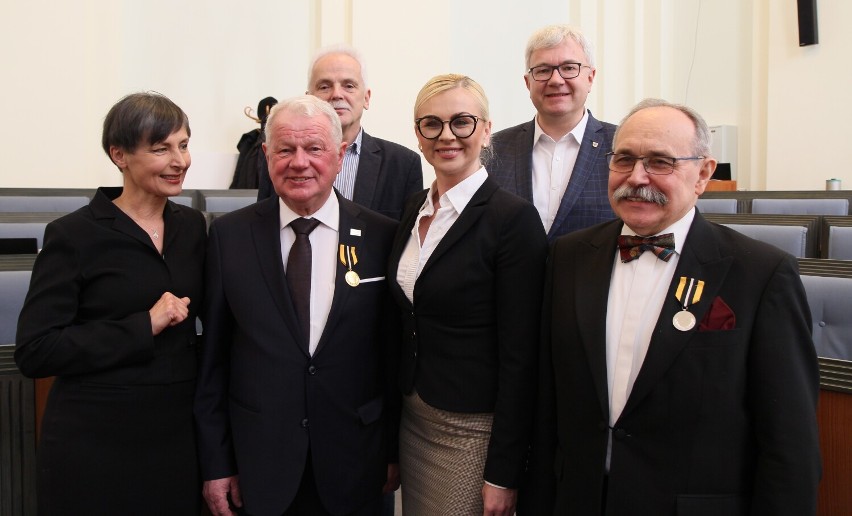 Głogowianin Tadeusz Kolańczyk odznaczony Srebrną Odznaką Zasłużony dla Województwa Dolnośląskiego