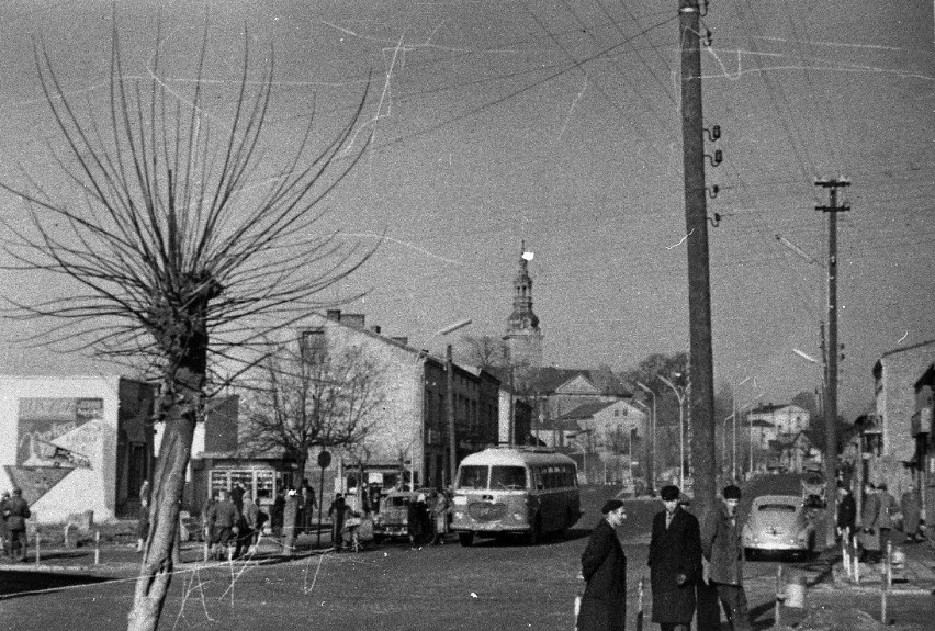 Kłobuck na starej fotografii. Naprawdę wiele się zmieniło! [ZDJĘCIA]