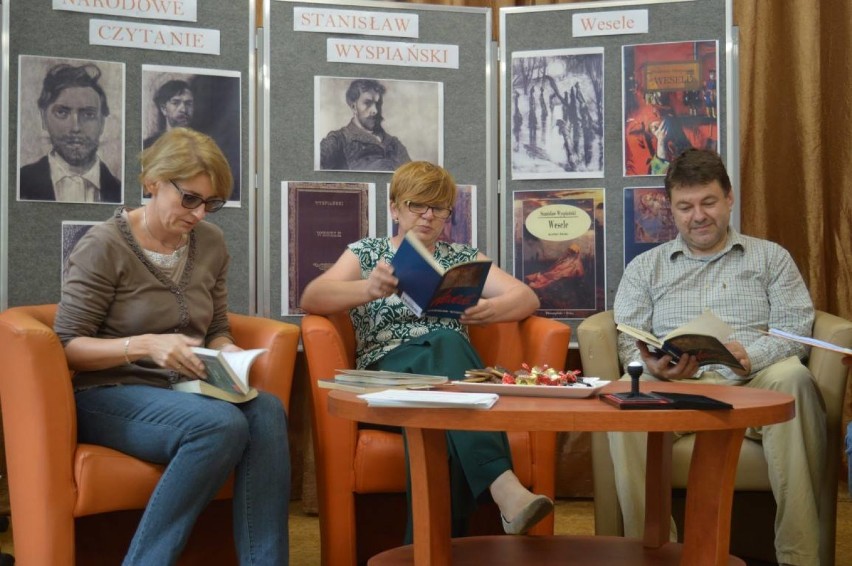 Narodowe Czytanie w Kwidzynie. Zawodnicy MMTS czytali "Wesele" [ZDJĘCIA]